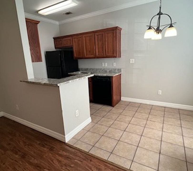 Ivy Park Apartment Rentals Nederland, TX Zillow