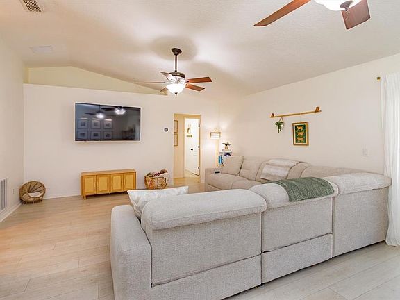 4th image of 1044 ARBOR HILL CIRCLE