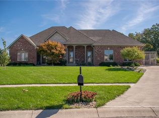1515 Trevor Ct, Greenwood, IN 46143