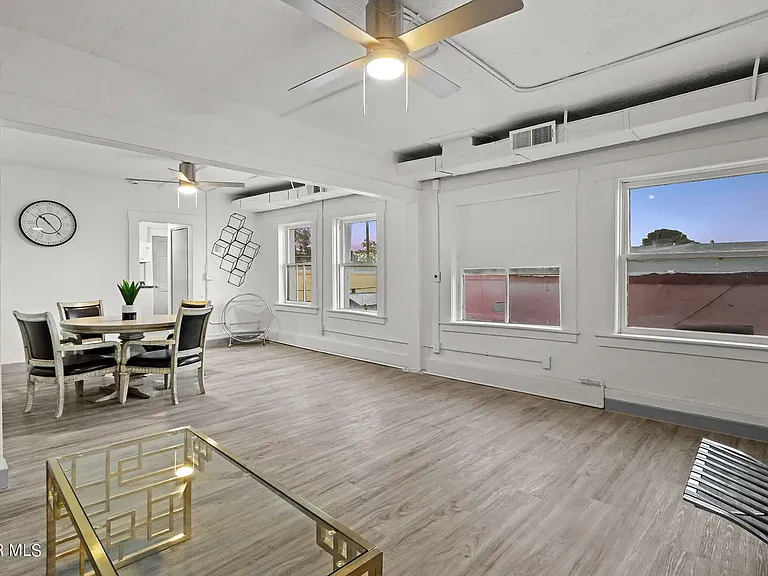 2105 Murchison Dr #2107-1/2 — Photo 9