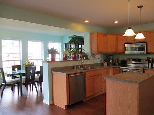 2nd image of 23 Echowood Dr