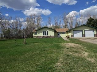 2940 89th Ave SE, Jamestown, ND 58401