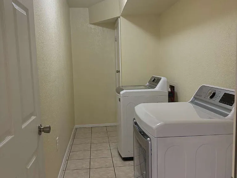 12000 Ivory Gate Way — Photo 8