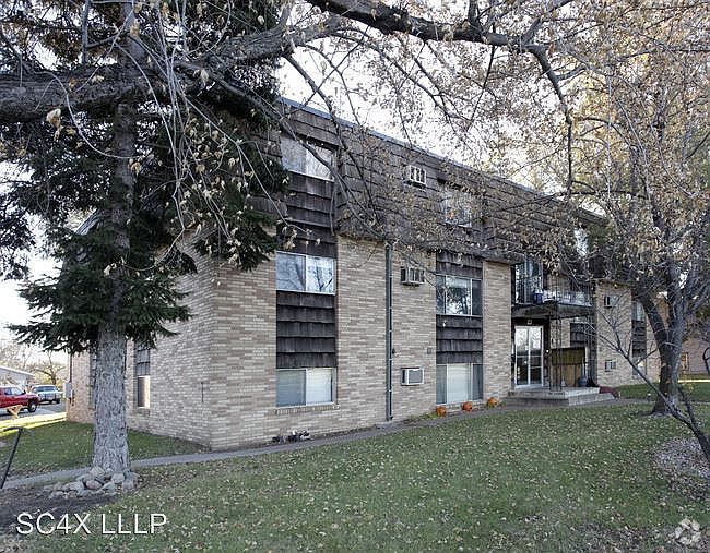 1st image of 344 33rd Ave N APT 103