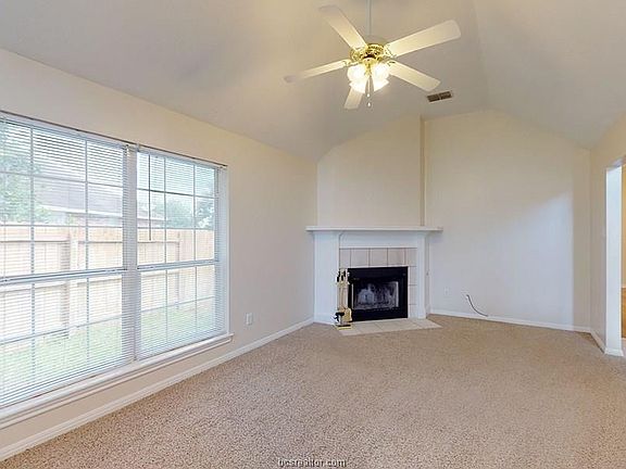 5th image of 3714 Marielene Cir