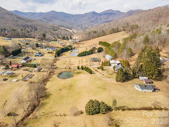 2nd image of 18 Hoye Ln