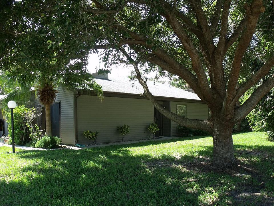Front/side view