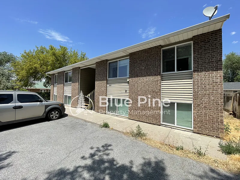 322 Fredregill Rd #2