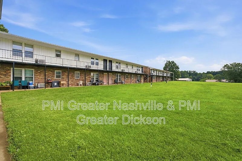 542 Ashe Ave #5-B