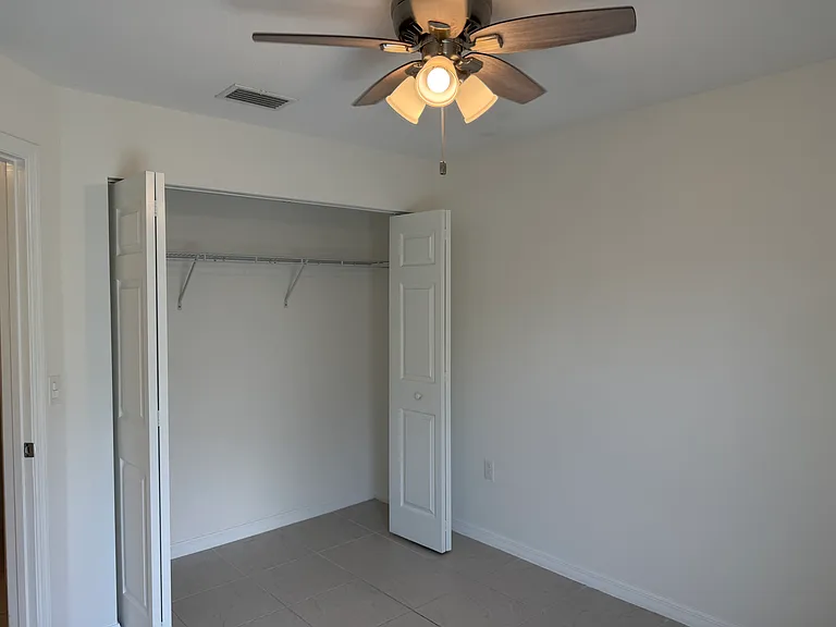 19 Fenwick Ln — Photo 16