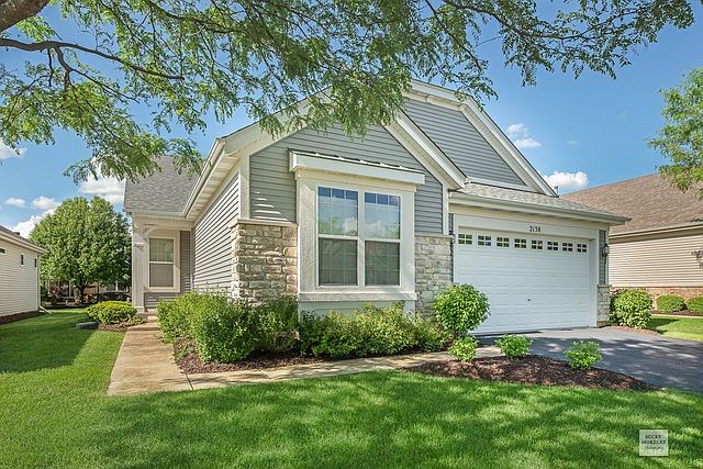 1st image of 2138 Highbury Ln
