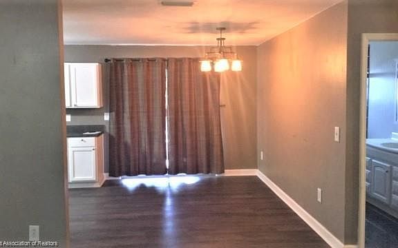 3rd image of 2501 Upson Ave