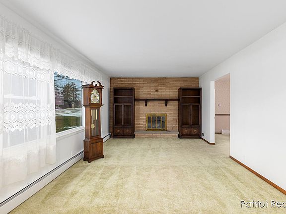 5th image of 4444 Curwood Ave SE