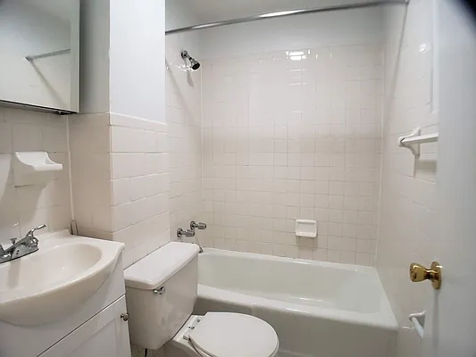 Rented by Compass | media 15