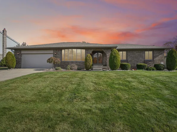 53766 Tidal Ln, Shelby Township, MI 48316