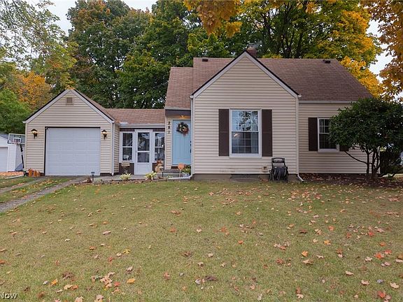 2nd image of 281 E Catawba Ave