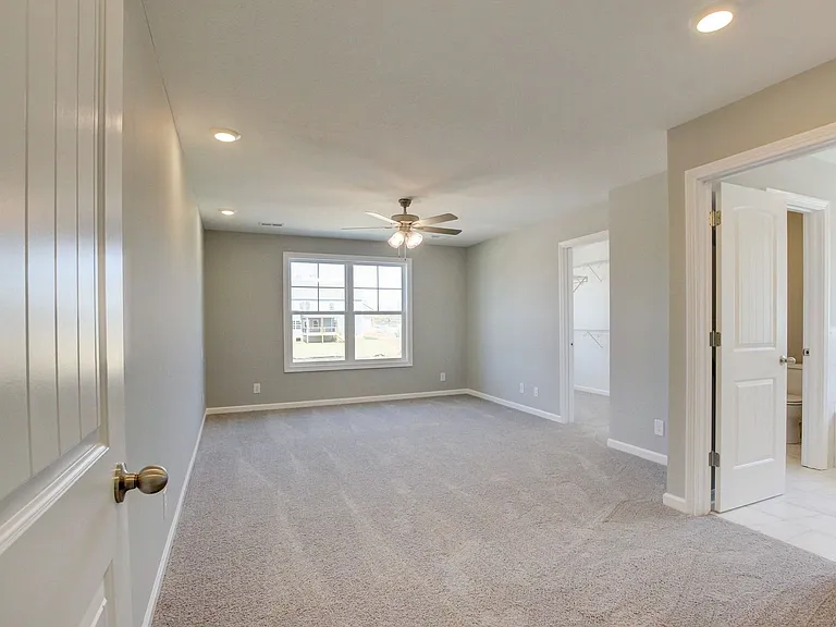 818 Limestone Way — Photo 14
