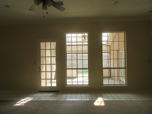 3rd image of 4609 Lemonwood Ln