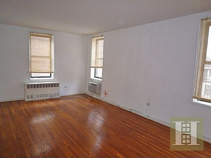 2nd image of 350 Bleecker St APT 5T