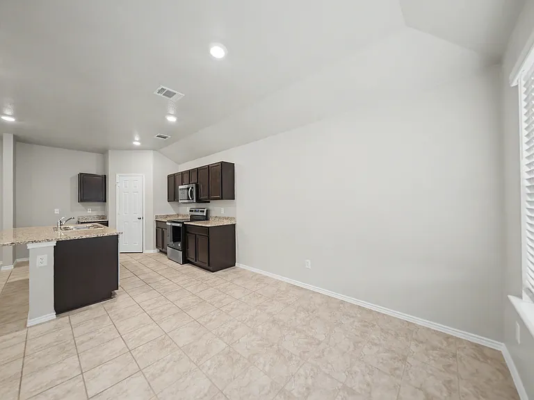 3610 Tanchico Dr — Photo 6