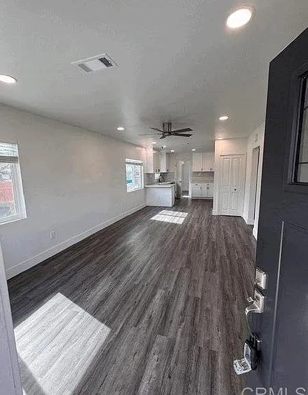1198 Del Mar Ave — Photo 2