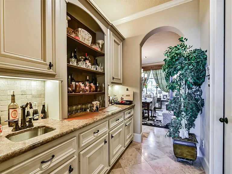 7603 Catalina Island Dr — Photo 16
