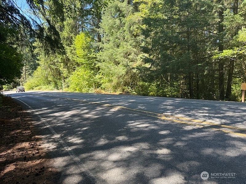 2nd image of 20325 Bucoda Highway SE