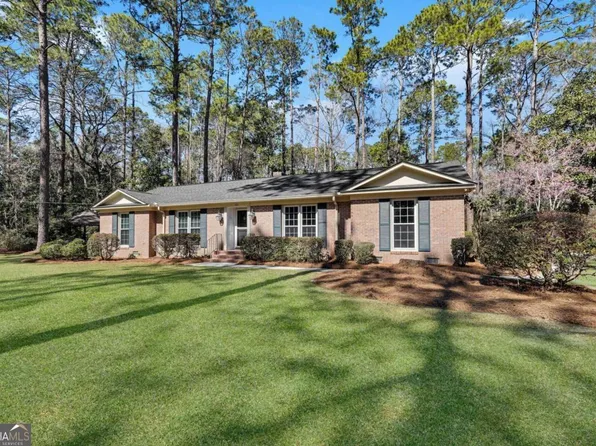 111 Dumbarton Dr, Statesboro, GA 30458