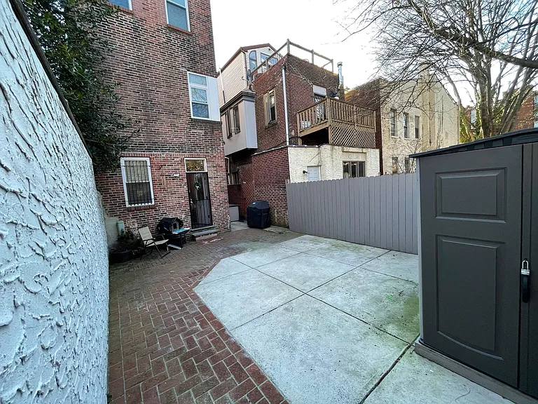 421 Pine St #1E — Photo 9