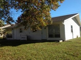 2603 NW Chipman Rd #B, Lees Summit, MO 64081
