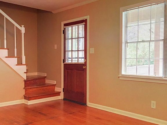 2nd image of 3575 Monessen Dr