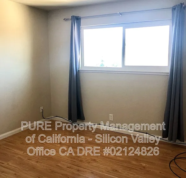 1694 Starlite Dr — Photo 16