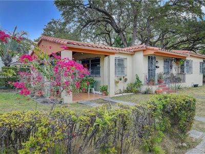 2751 Kirk St, Miami, FL, 33133