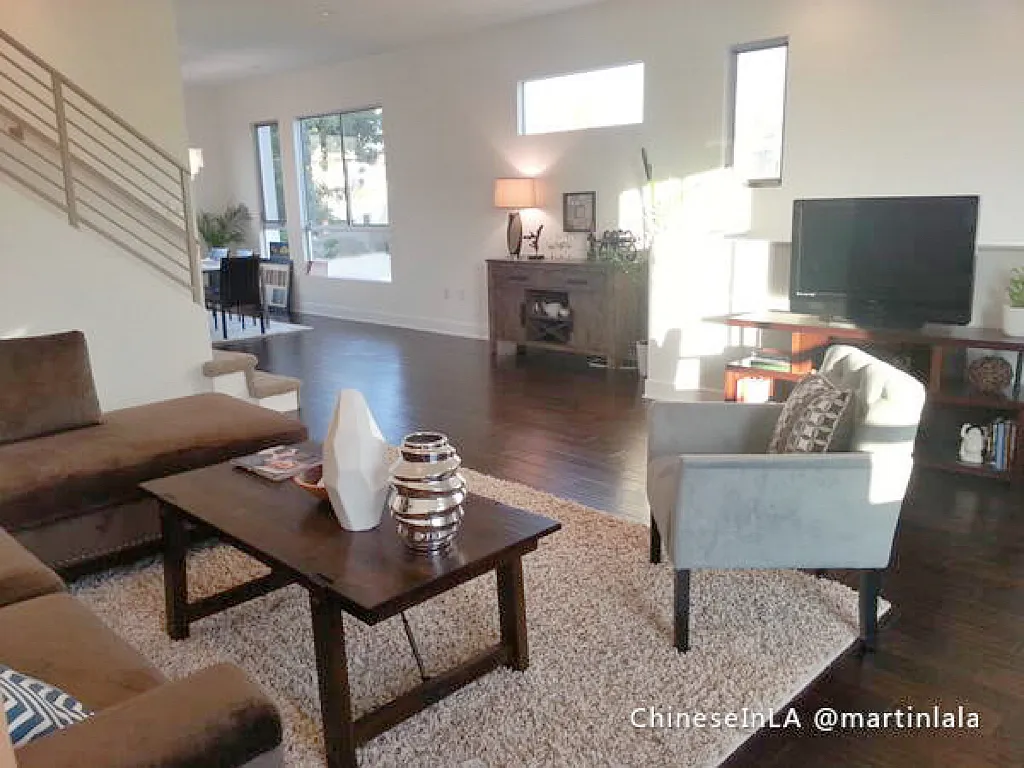 3 bed, 2000 sqft, $6,300 — Photo 3