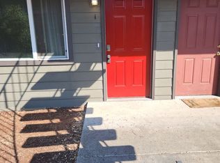 2424 Main St APT 18, Sweet Home, OR 97386