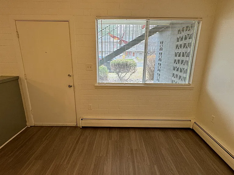 704 E Myrtle St #704 — Photo 11