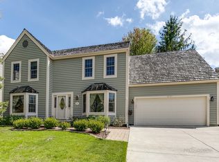 4727 Middle Rd, Gurnee, IL 60031