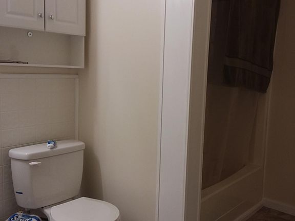 4th image of 452 Chenango St APT 2