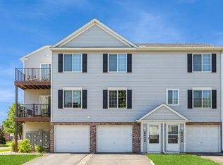 15482 Flight Way #7, Saint Paul, MN 55124