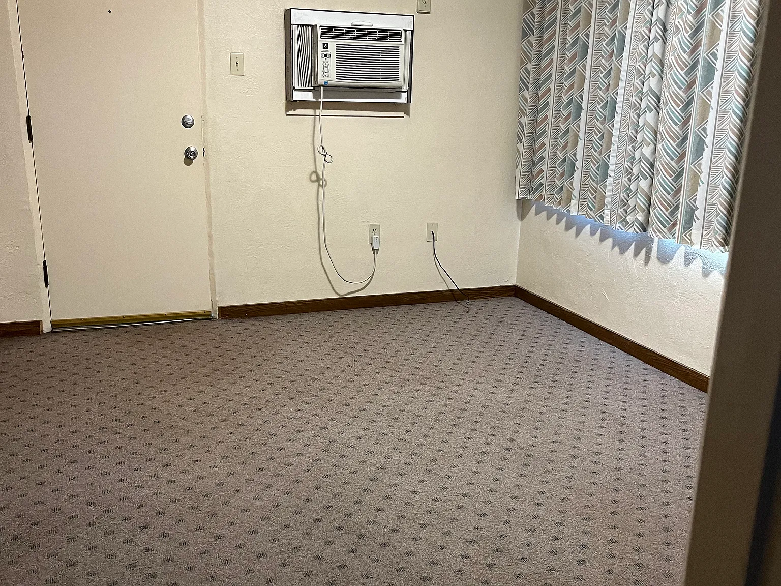 1 bed, $700 — Photo 4