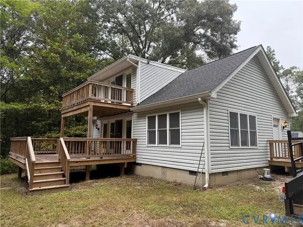 512 Estates Rd, Aylett, VA 23009