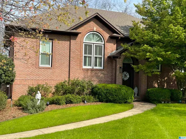 205 Clairmont Rd, Sterrett, AL 35147