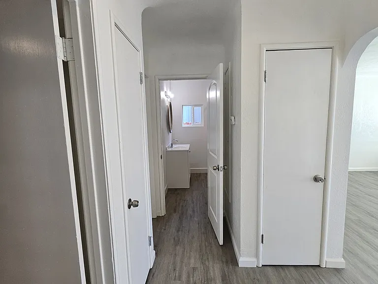 516 S Veach Ave — Photo 25