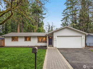 15812 196th Pl NE, Woodinville, WA