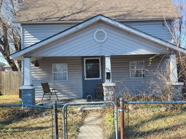 924 S Picher, Joplin, MO 64801