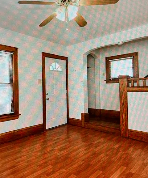 333 Upland Ave — Photo 4