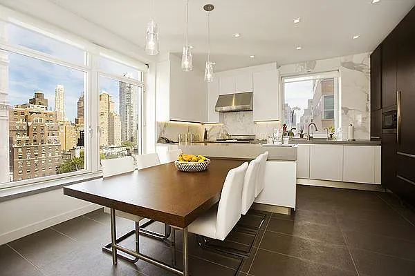 Sold by Modlin Group | media 32