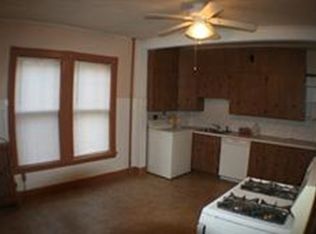 100 Sycamore St #2, Somerville, MA 02145