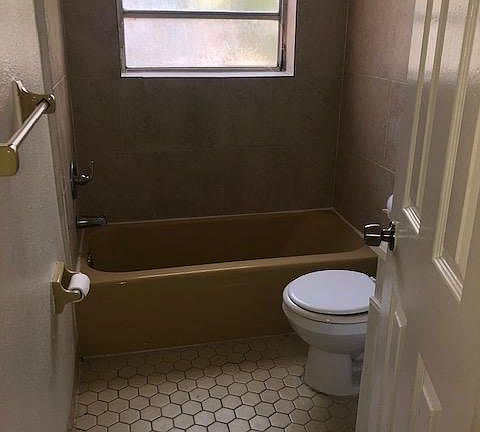 3rd image of 2750 Pierce St APT 15