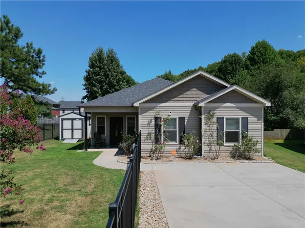 3 Cringle Ln, Anderson, SC 29625